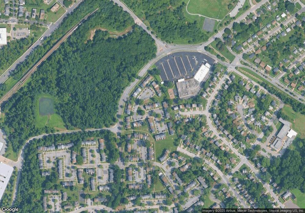 2244 Dawn Ln, Temple Hills, MD 20748 - photo 1