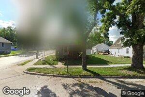 1436 J St SW, Cedar Rapids, IA 52404