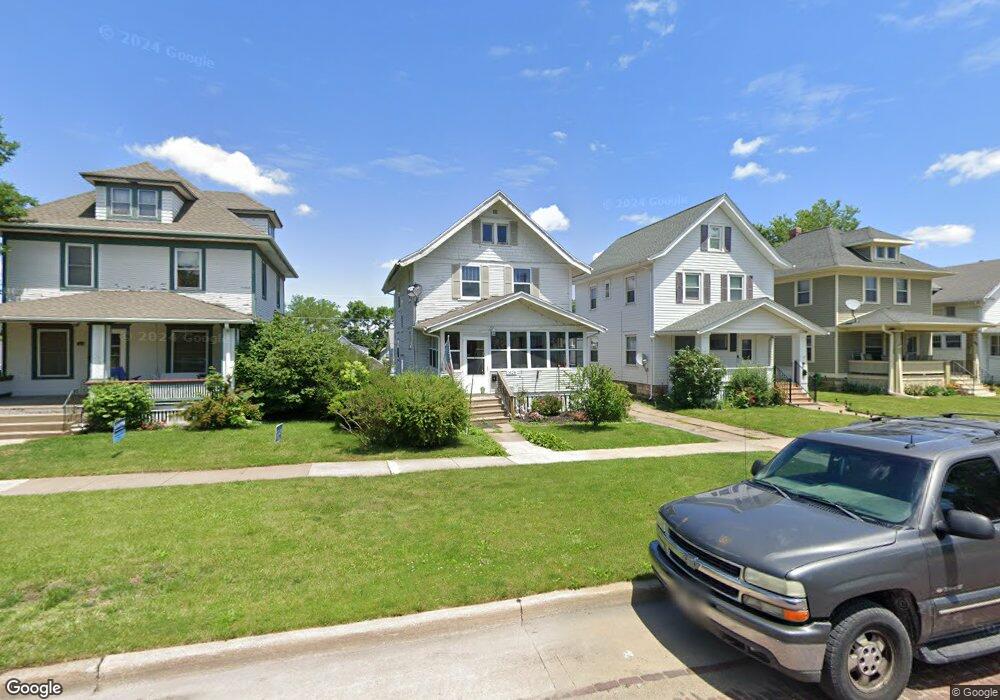 1408 A Ave NW, Cedar Rapids, IA 52405 - photo 1