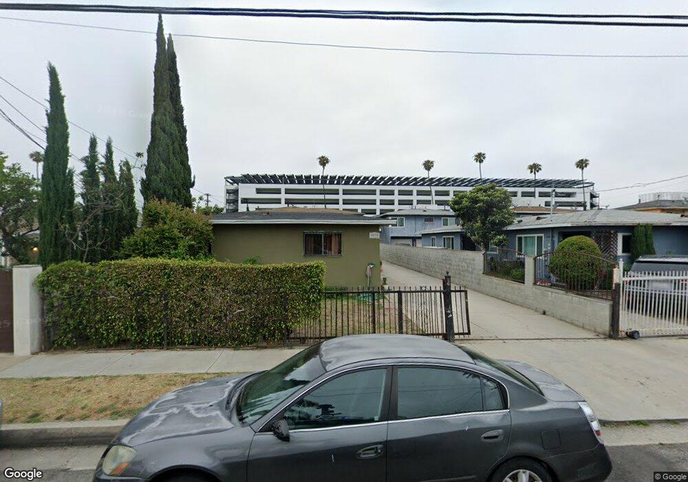 4035 W 103rd St, Inglewood, CA 90304 - photo 1