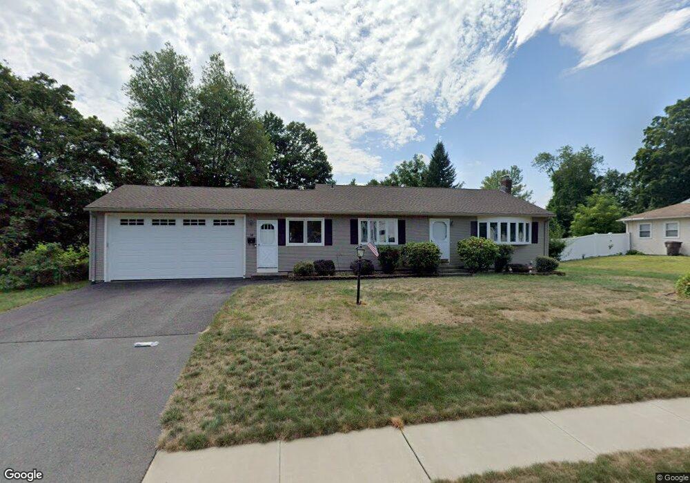 38 Brewster Rd, Enfield, CT 06082 - photo 1