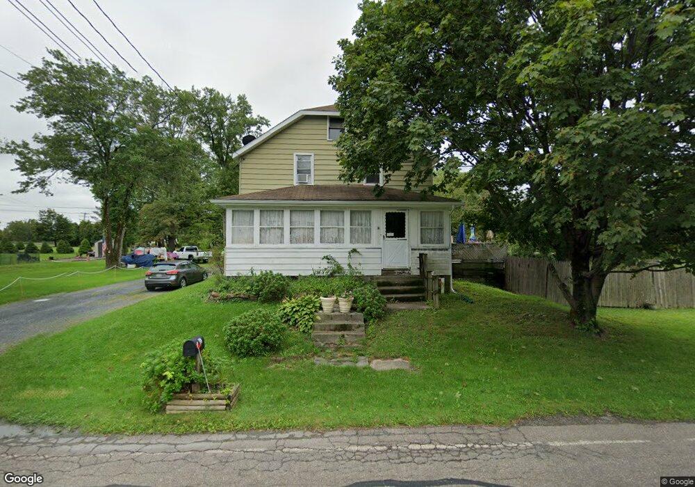 357 E 3rd St, Wind Gap, PA 18091 - photo 1
