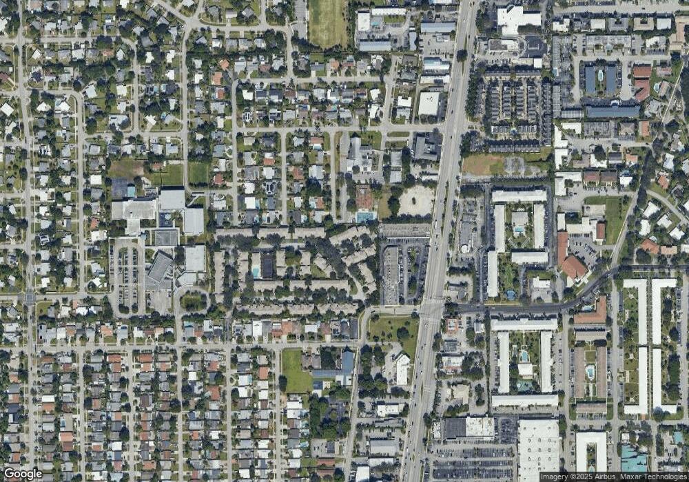 1821 NE 40th Ct unit 301, Pompano Beach, FL 33064 - photo 1