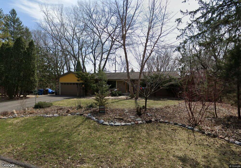 15835 Randall Ln, Minnetonka, MN 55345 - photo 1