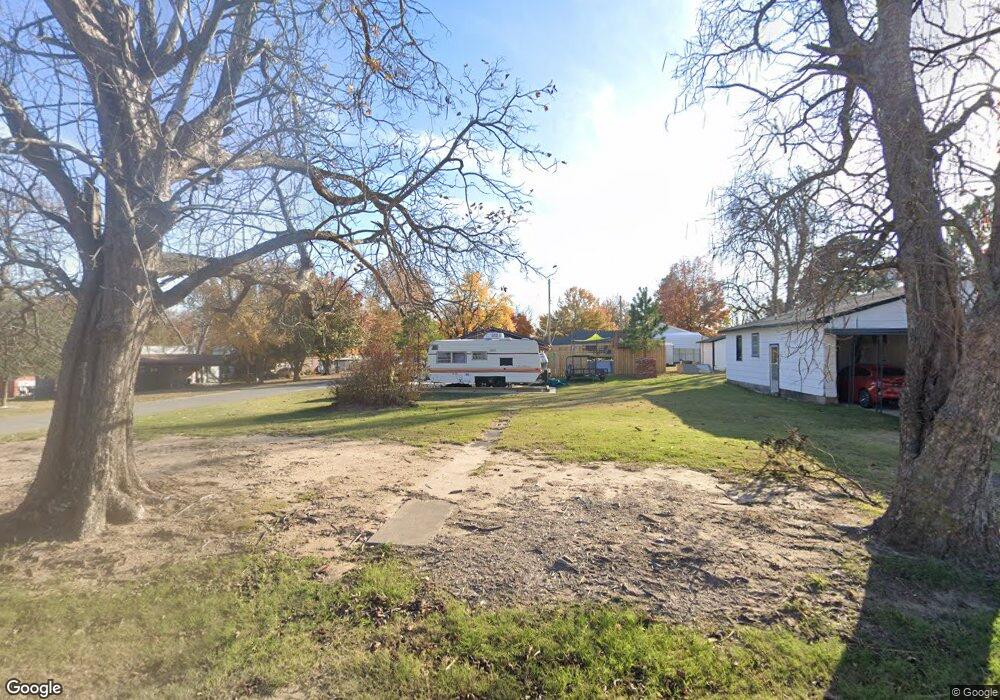 618 Broadway Ave, Eufaula, OK 74432 - photo 1