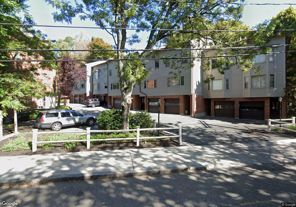 107 Beaconsfield Rd, Brookline, MA 02445 - photo 1