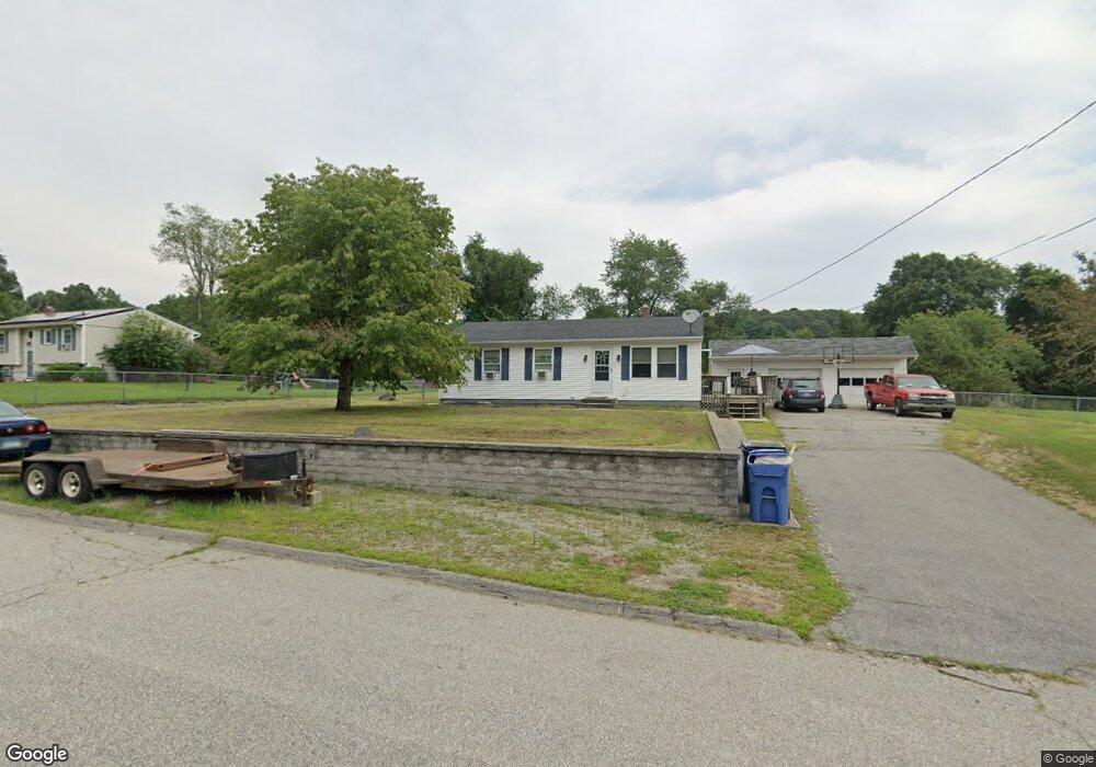 34 Park Rd, Plainfield, CT 06374 - photo 1