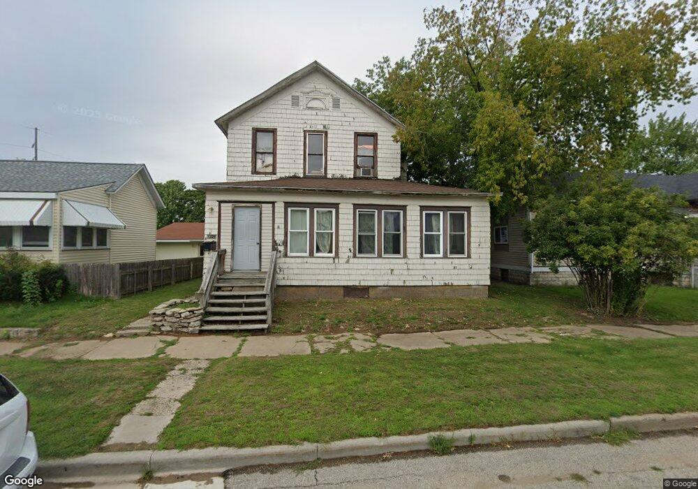 1304 15th Ave, Menominee, MI 49858 - photo 1