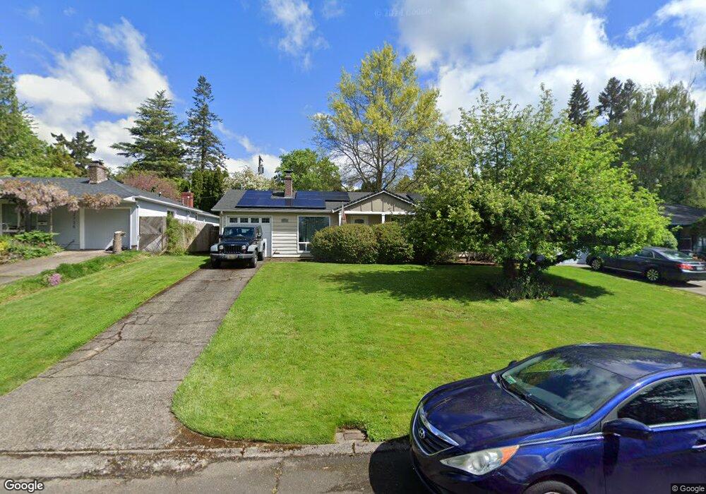 12715 SW Edgewood St, Portland, OR 97225 - photo 1