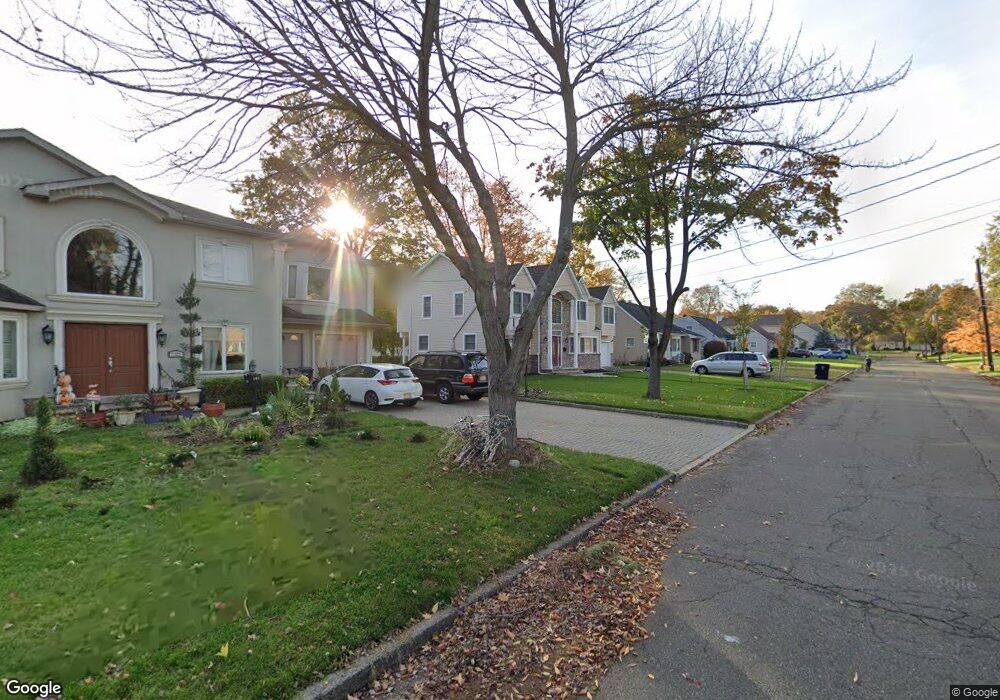 180 Hebberd Ave, Paramus, NJ 07652 - photo 1