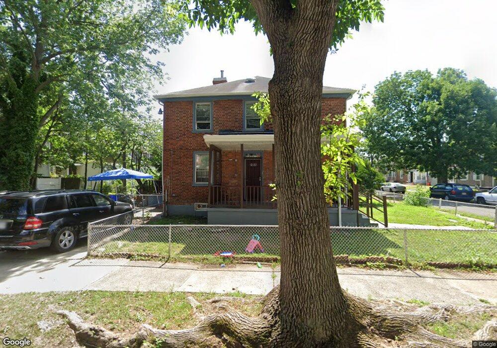 2955 W Octagon Rd, Camden, NJ 08104 - photo 1