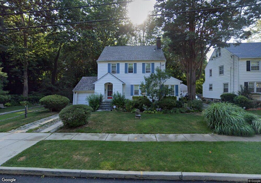 33 Brooklawn Ave, Stamford, CT 06906 - photo 1
