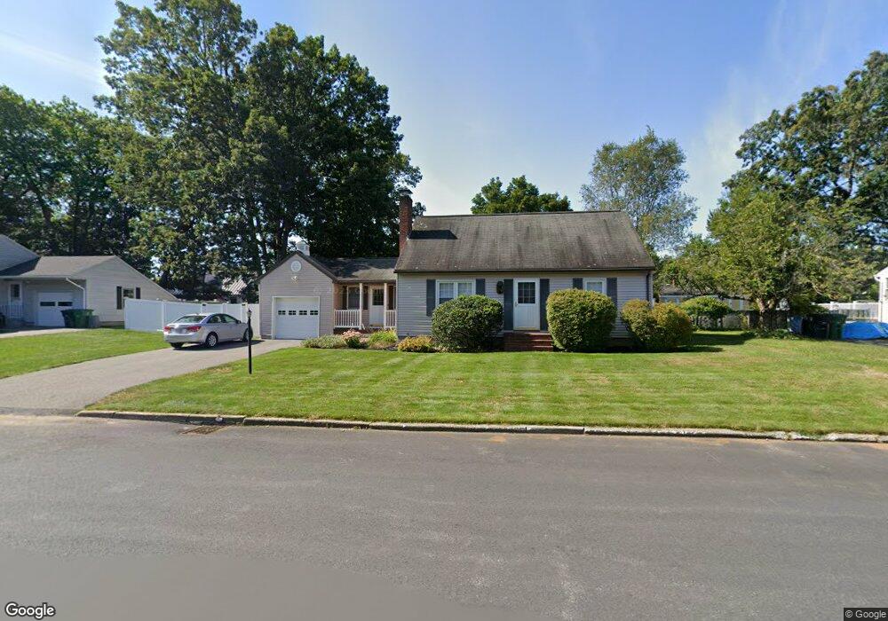 11 Luke St, Nashua, NH 03063 - photo 1