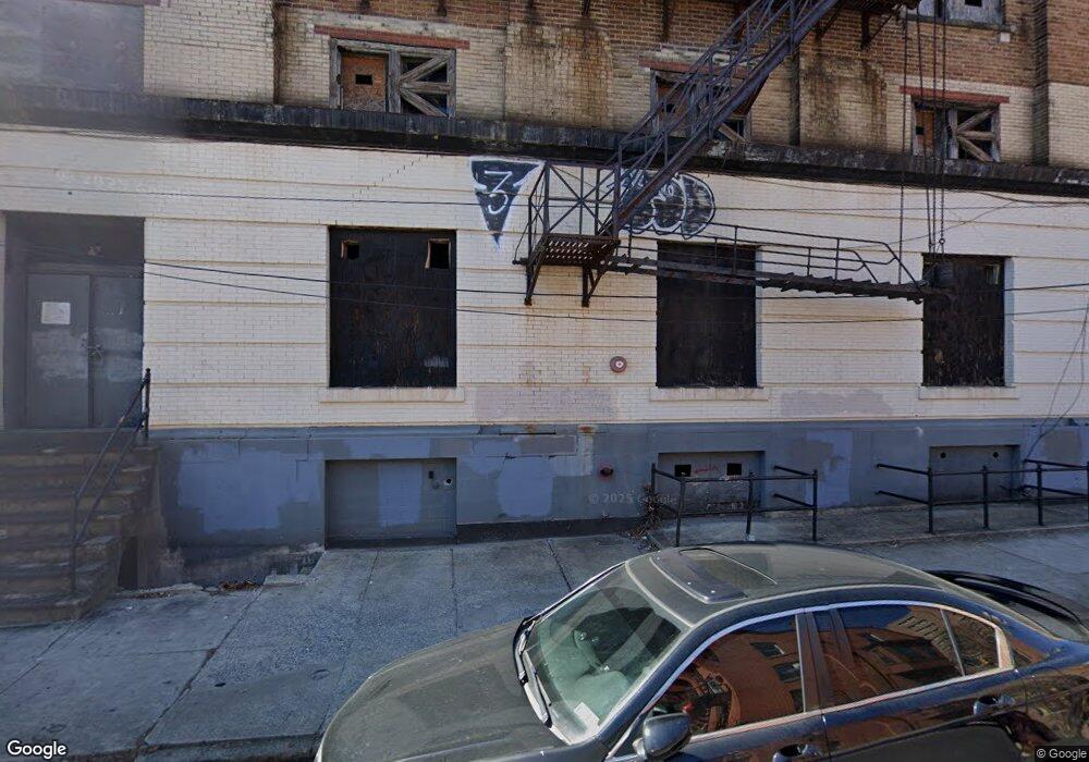 744 Franklin St, Reading, PA 19602 - photo 1