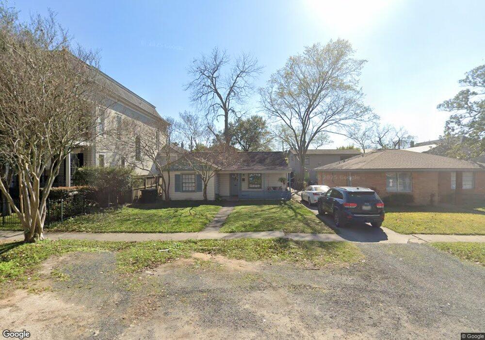 626 E 9th St unit Rear, Houston, TX 77007 - photo 1