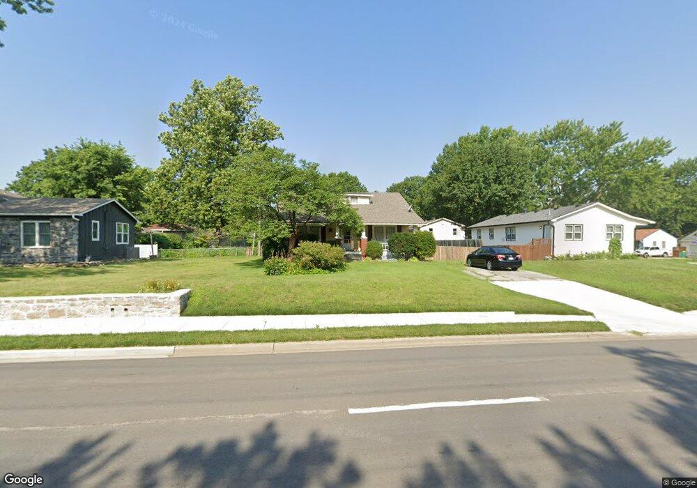 7030 Nieman Rd, Shawnee, KS 66203 - photo 1