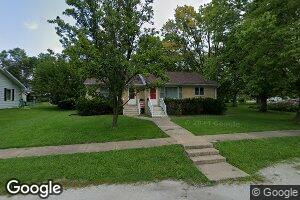 1351 Oak St, Hamilton, IL 62341