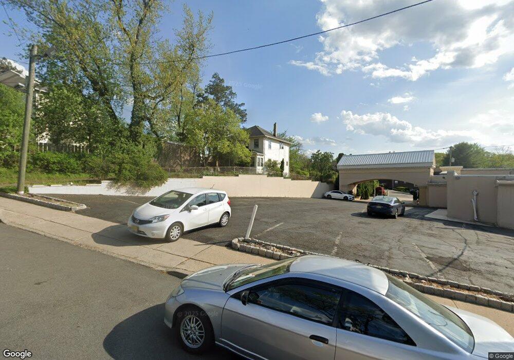 414 Bloomfield Ave, Verona, NJ 07044 - photo 1