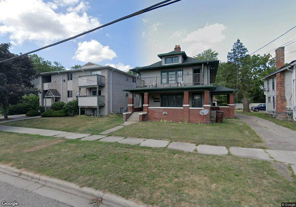 733 W Shiawassee St, Lansing, MI 48915 - photo 1