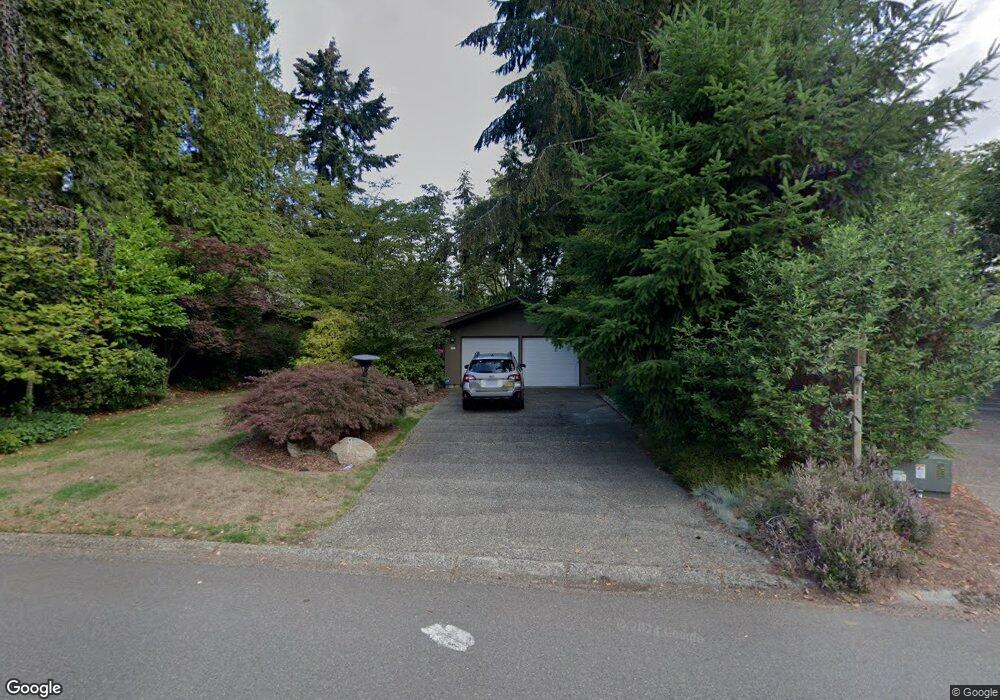 8808 SE 54th St, Mercer Island, WA 98040 - photo 1