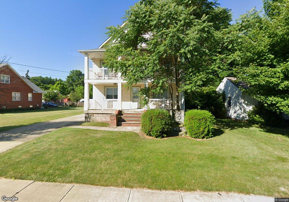 1370 Bellview St, Wickliffe, OH 44092 - photo 1