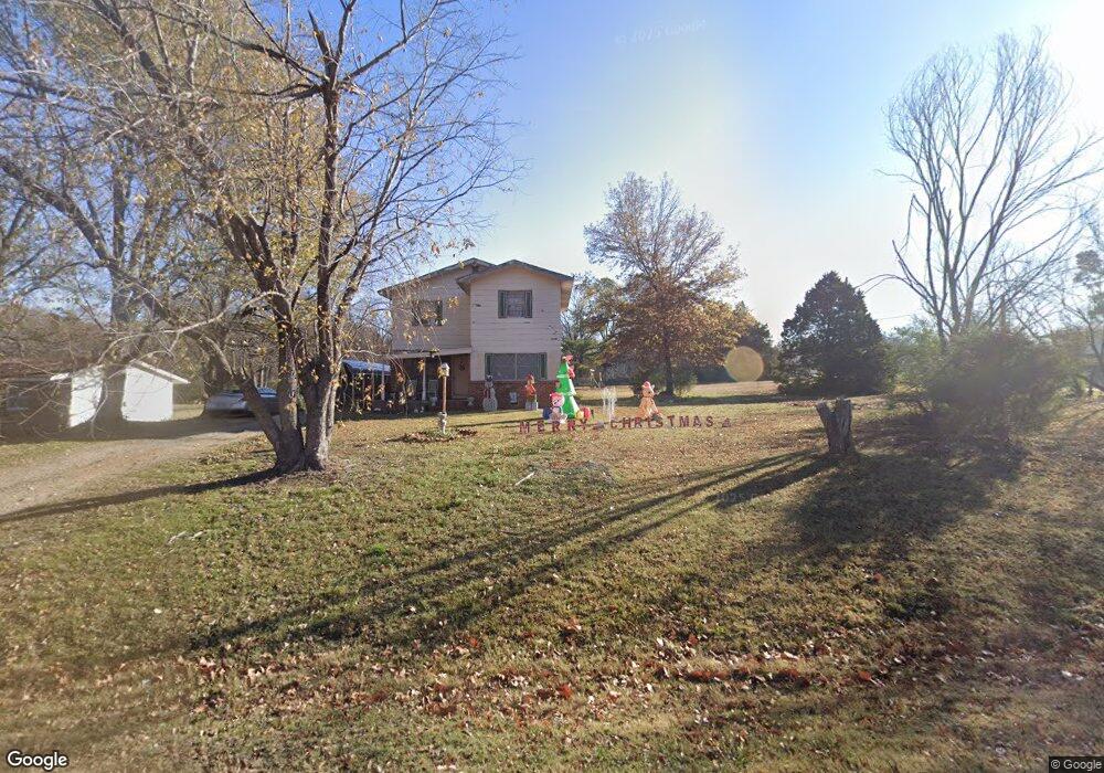 618 Lake Rd, Henryetta, OK 74437 - photo 1