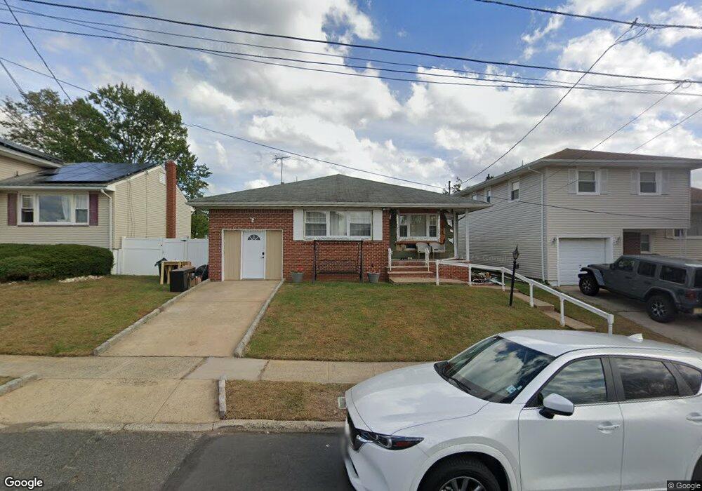 10 Sumutka Ave, Carteret, NJ 07008 - photo 1