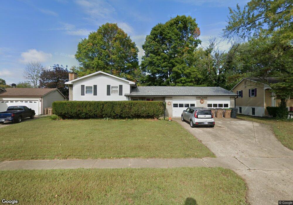 2332 Timbercrest Dr, Columbus, IN 47203 - photo 1