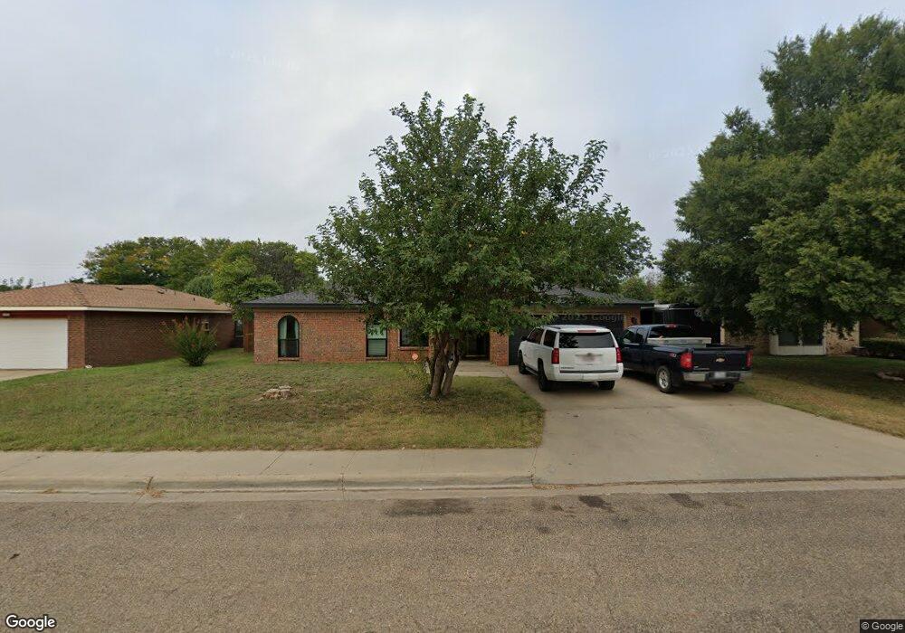 607 Bailey Ave, Dumas, TX 79029 - photo 1