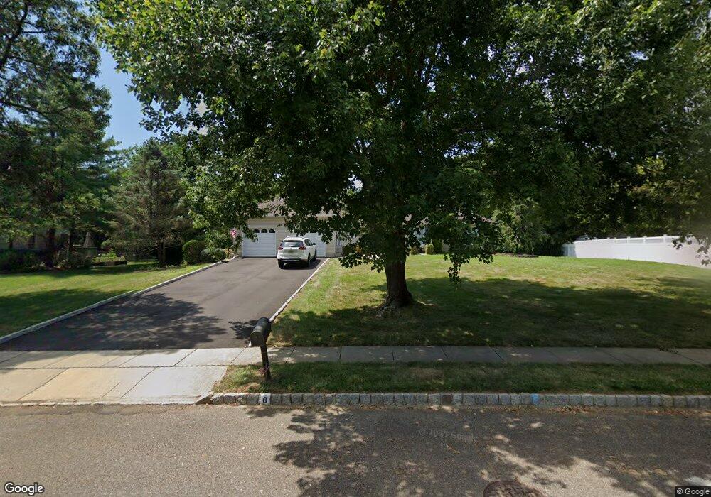 8 Mohegan Rd, Freehold, NJ 07728 - photo 1