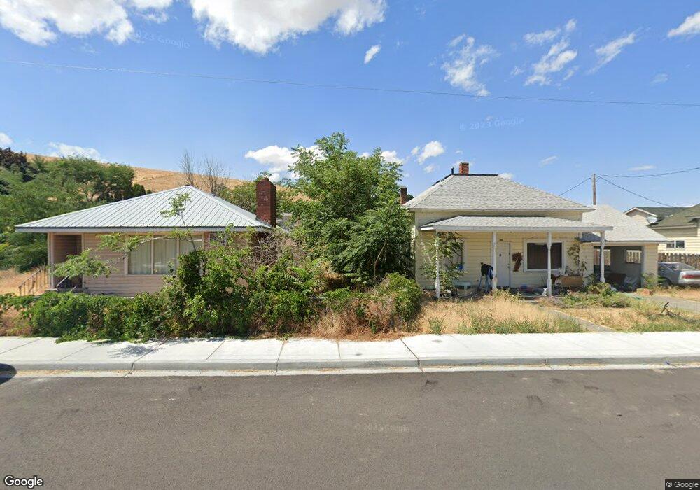 280 W Church St, Heppner, OR 97836 - photo 1