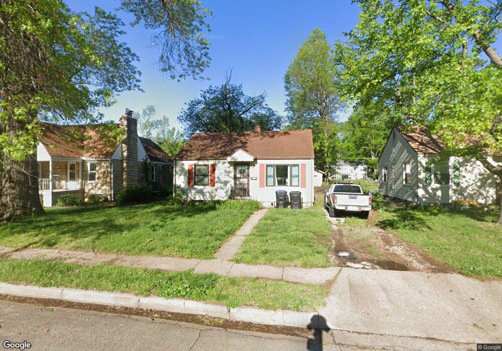 637 SW Wayne Ave, Topeka, KS 66606 - photo 1