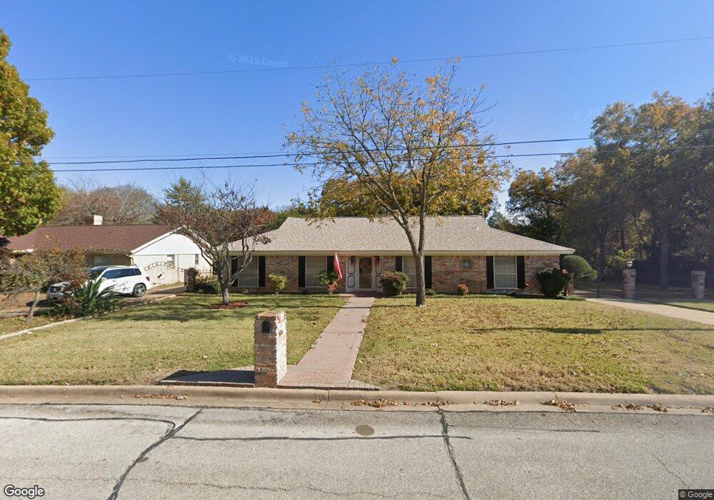 1600 Martha Dr, Bedford, TX 76022 - photo 1