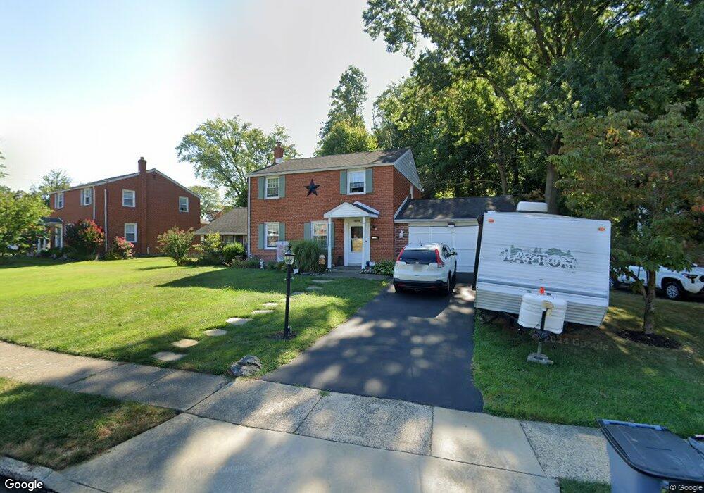 4898 Jackson Dr, Brookhaven, PA 19015 - photo 1