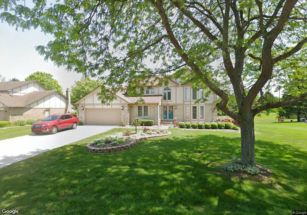 1340 Arbor Creek Dr, Rochester Hills, MI 48306 - photo 1