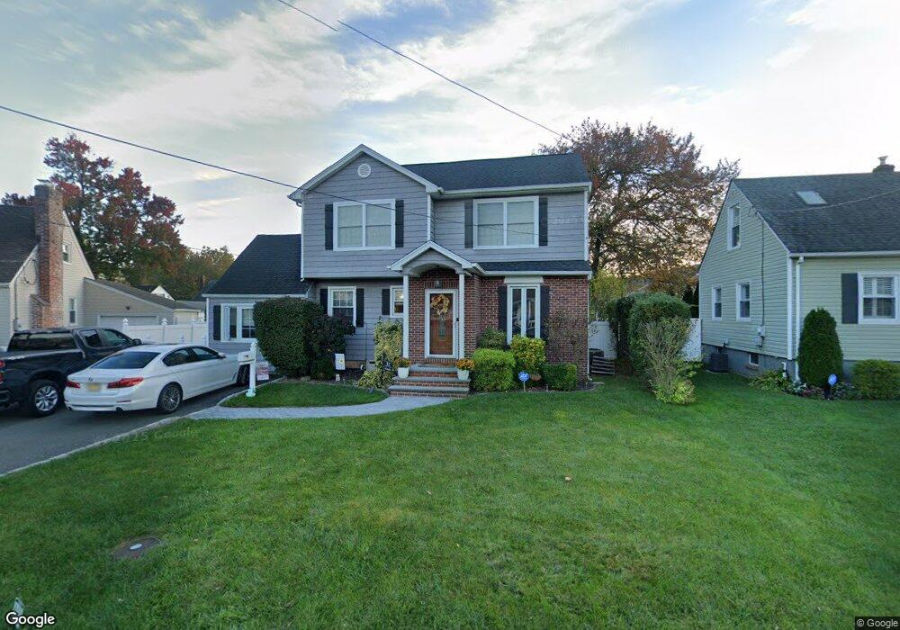 33 Prescott Turn, Clark, NJ 07066 - photo 1