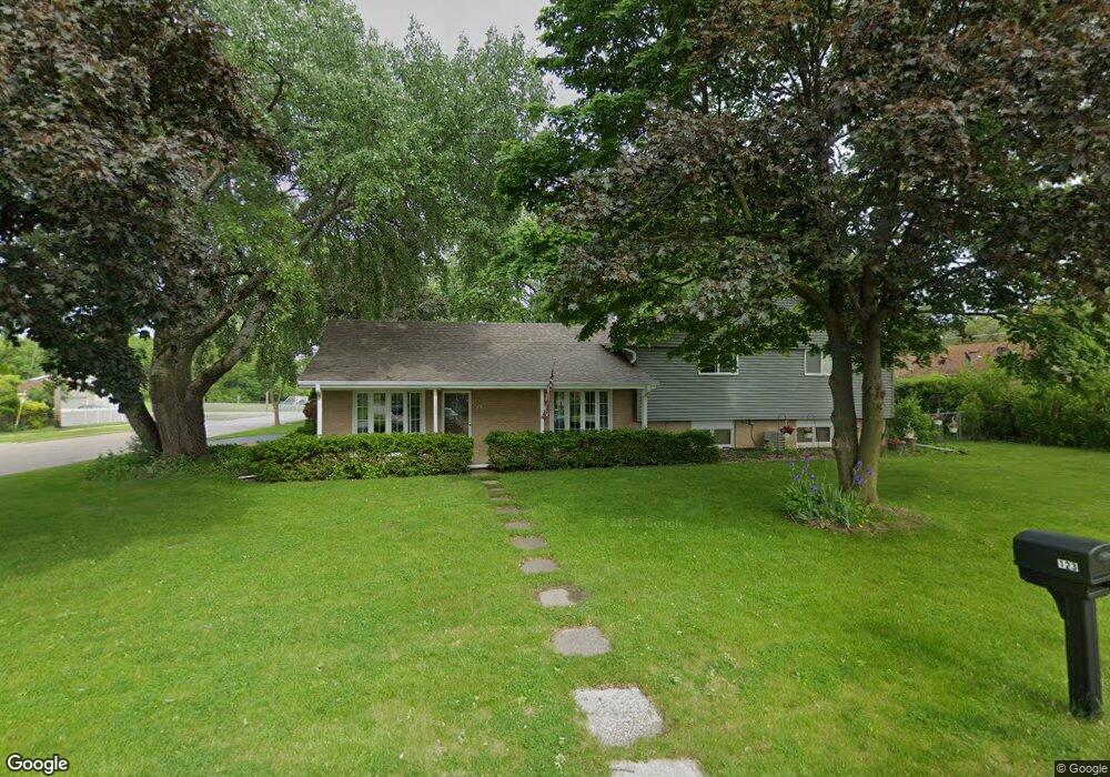 123 Baldwin Ave, Waukegan, IL 60085 - photo 1