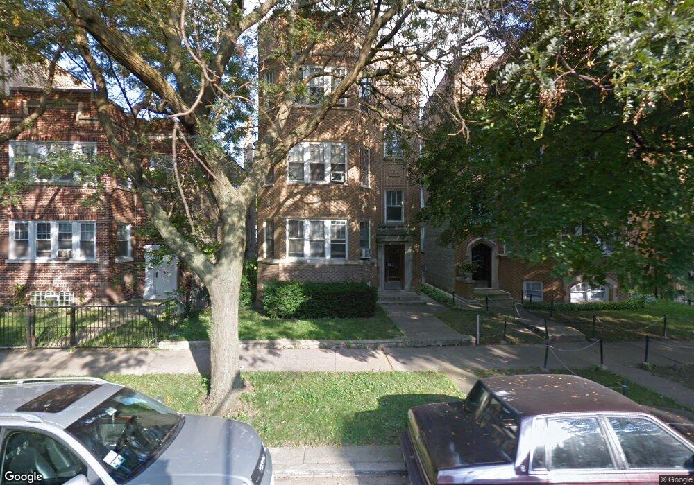 6133 N Washtenaw Ave, Chicago, IL 60659 - photo 1