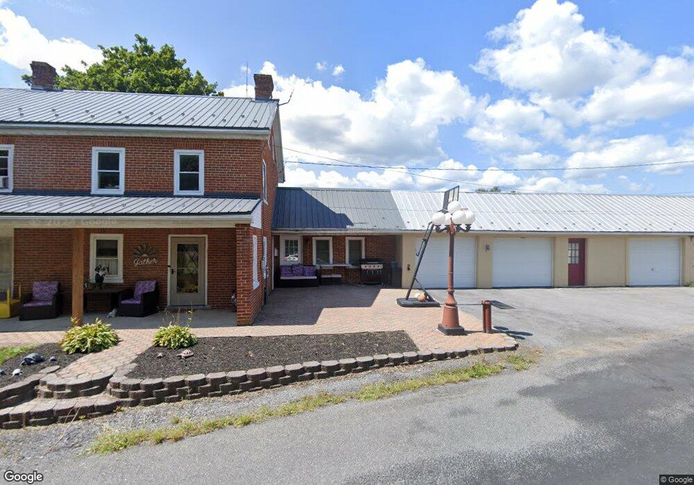 6528 Windmill Rd, Greencastle, PA 17225 - photo 1