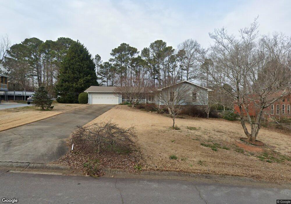 557 Eight Point Ct, Suwanee, GA 30024 - photo 1
