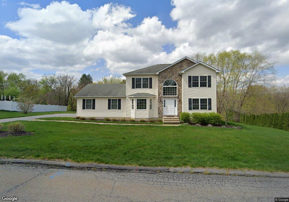 39 N Beech Rd, Wilkes Barre, PA 18705 - photo 1