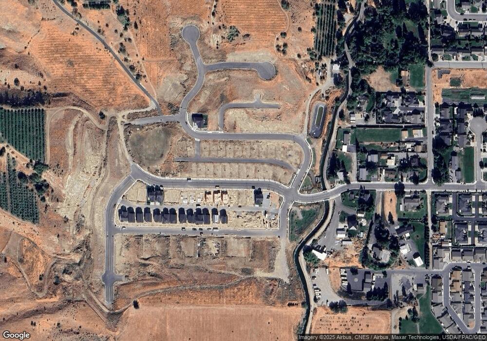 2120 Maple St, Wenatchee, WA 98801 - photo 1