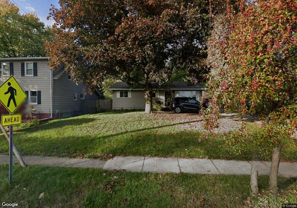 420 W Holmes Rd unit Bldg-Unit, Lansing, MI 48910 - photo 1