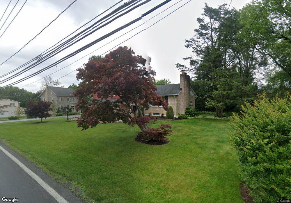 1119 S Krocks Rd, Allentown, PA 18106 - photo 1