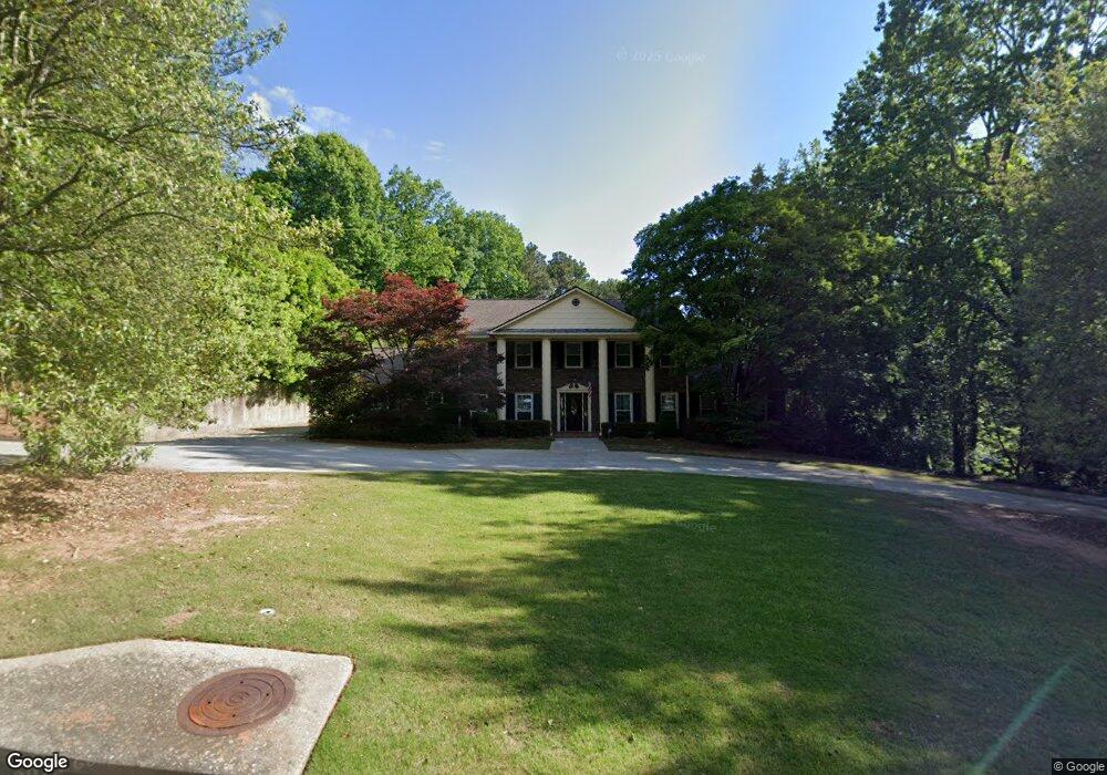 5524 Silver Ridge Dr, Stone Mountain, GA 30087 - photo 1