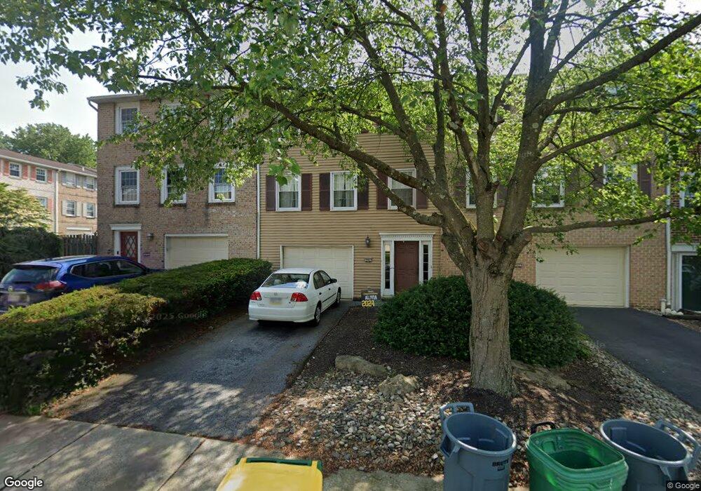 966 Barnside Rd, Allentown, PA 18103 - photo 1