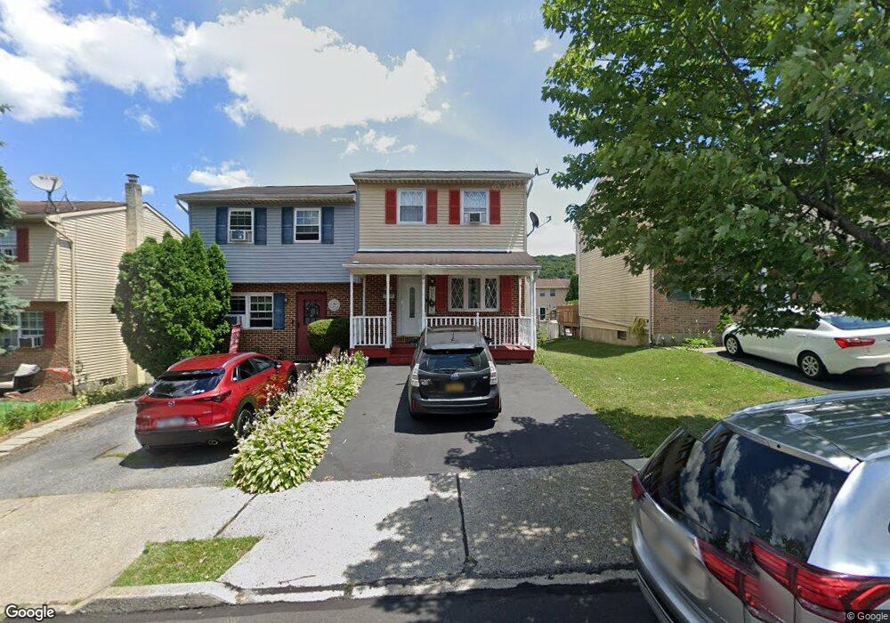 711 S Front St, Allentown, PA 18103 - photo 1