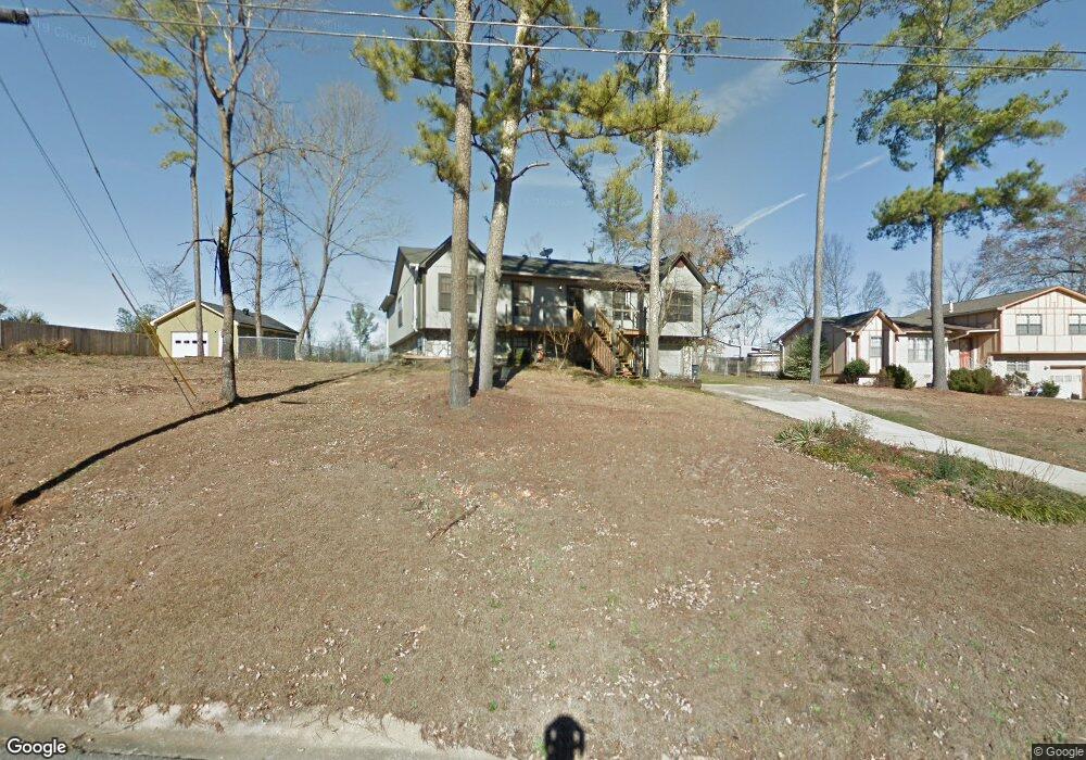2409 Cove Cir NE, Center Point, AL 35215 - photo 1