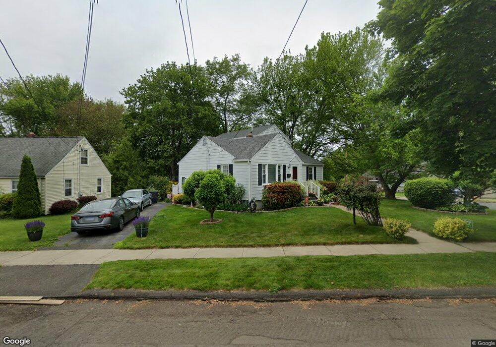 214 Winslow Dr, West Haven, CT 06516 - photo 1