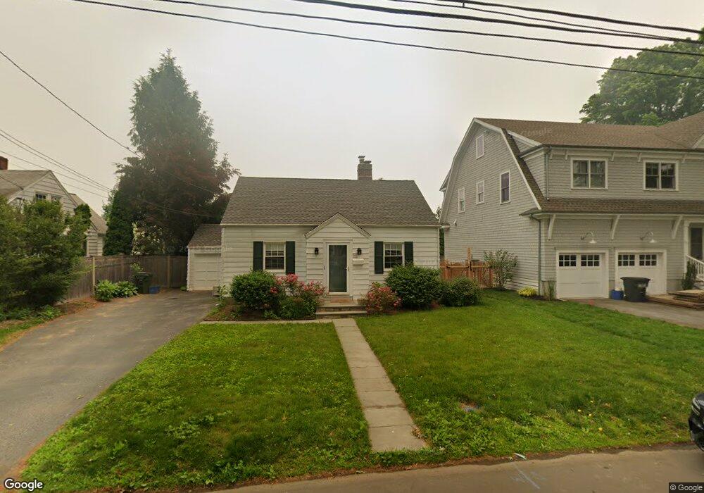 99 Pratt St, Fairfield, CT 06824 - photo 1